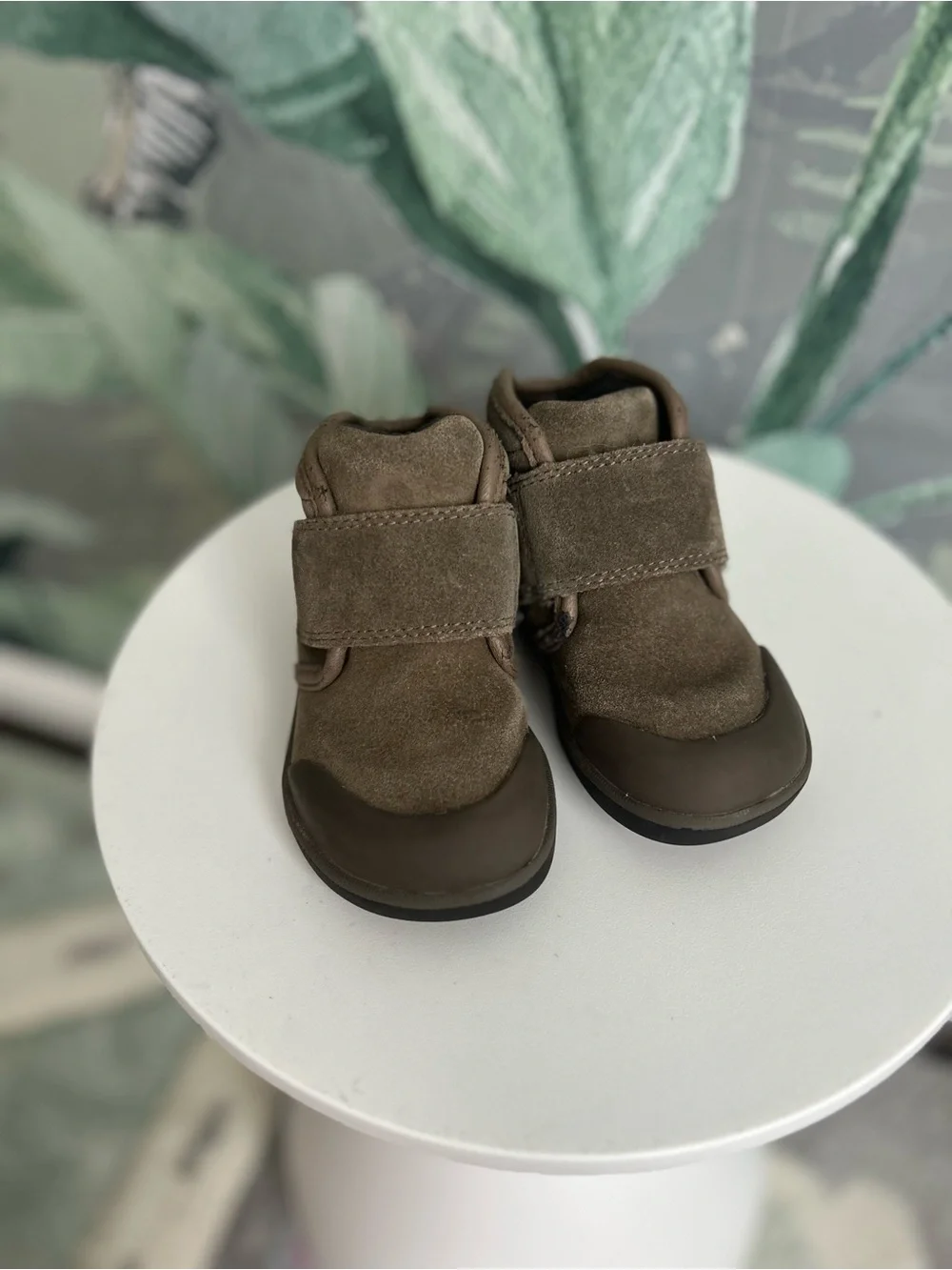 BOGS Toddler Waterproof Leather Boots – Size 7